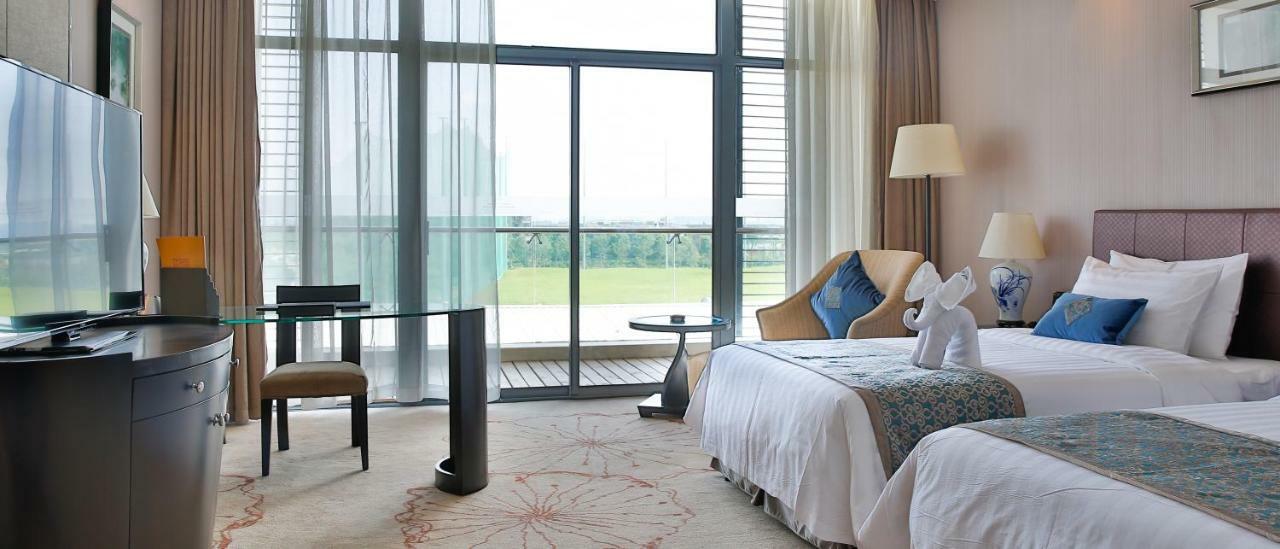 Rosedale Hotel & Resorts Suzhou Суджоу Екстериор снимка