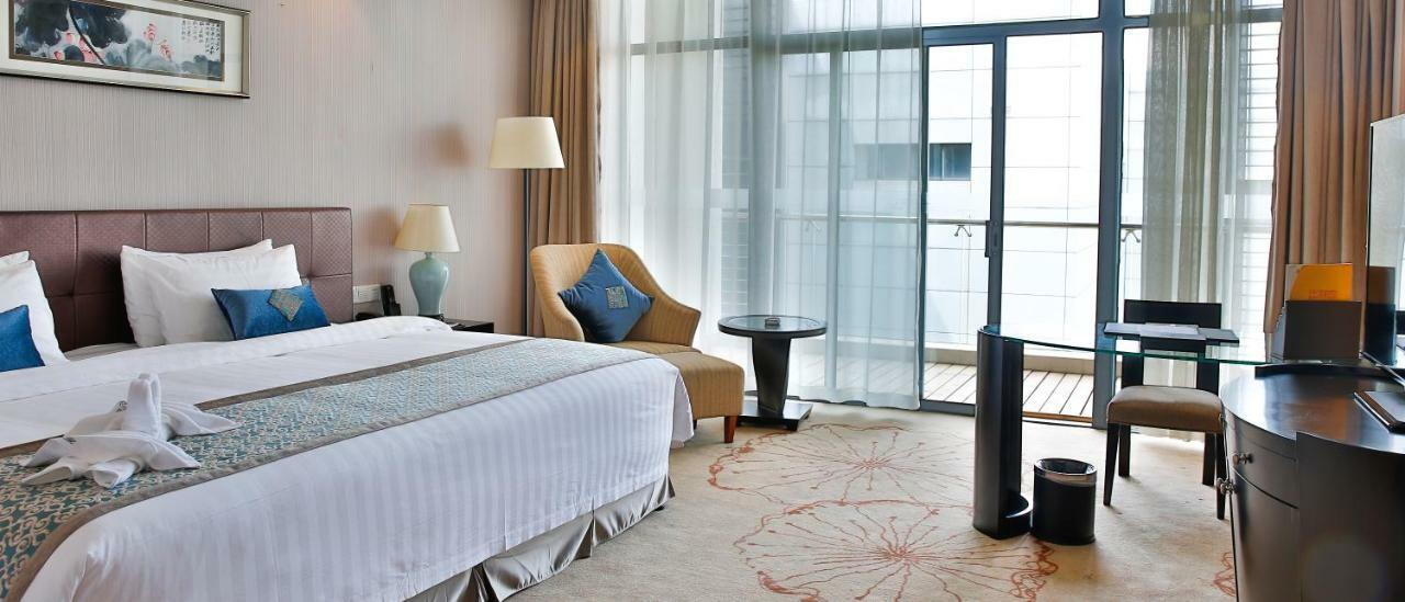Rosedale Hotel & Resorts Suzhou Суджоу Екстериор снимка